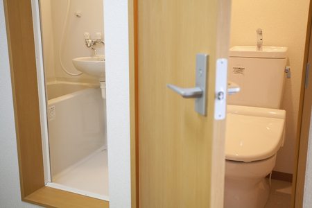 リフォームするタイミング、お風呂とトイレは別の方が便利?それとも一緒がお得?