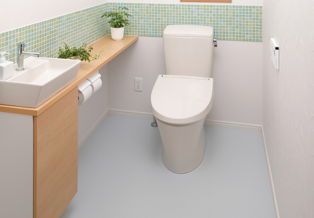 洗面所 トイレは壁紙とタイルどっちがいい 比較してみました Kurasu Labo 暮らすラボ